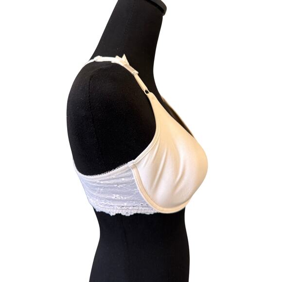 NEW MACY’S B.TEMPTED Inspired Eyelet Front Close T-Shirt Bra Size 36DD - Picture 4 of 7